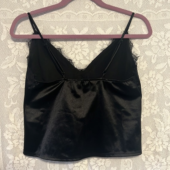 Lace Detailed Tank Top - Picture 4 of 4